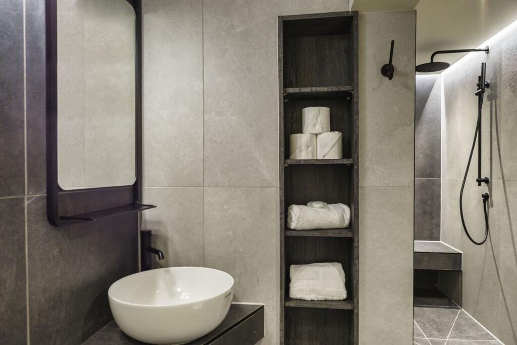 Additional image 5 of Hall Floor Flat, St Pauls Road, Clifton, Bristol