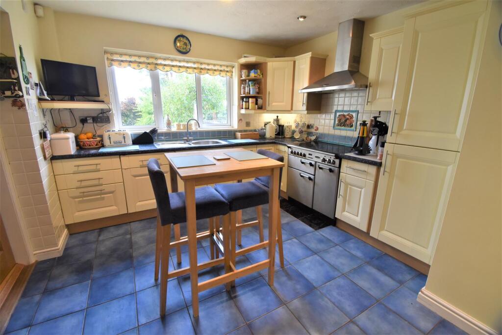 Additional image 10 of Hillside Road, Portishead