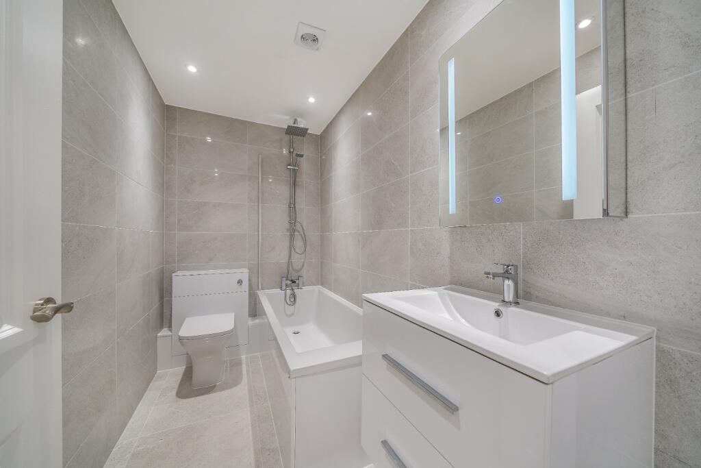 Additional image 4 of Bromley, Kent, BR1