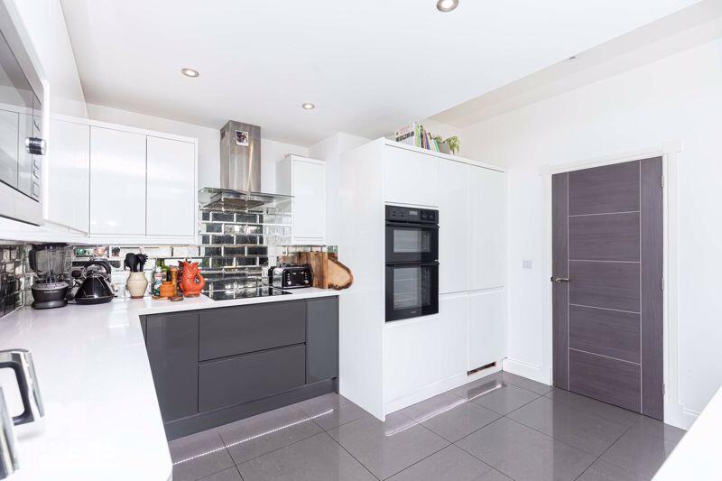 Additional image 11 of Woodside Road, Southbourne, BH5