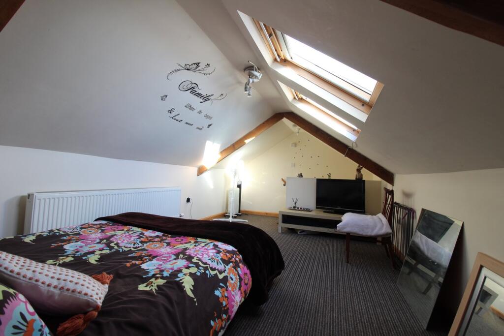 Additional image 14 of Greystones Drive, Keighley, BD22