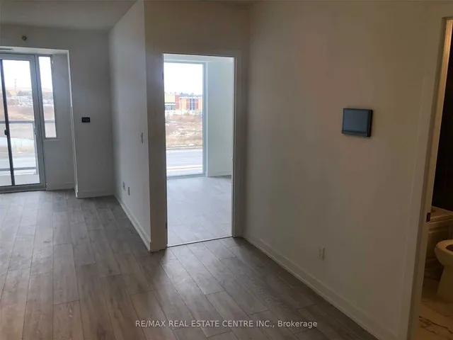 Additional image 11 of 3200 Dakota Common Unit B310