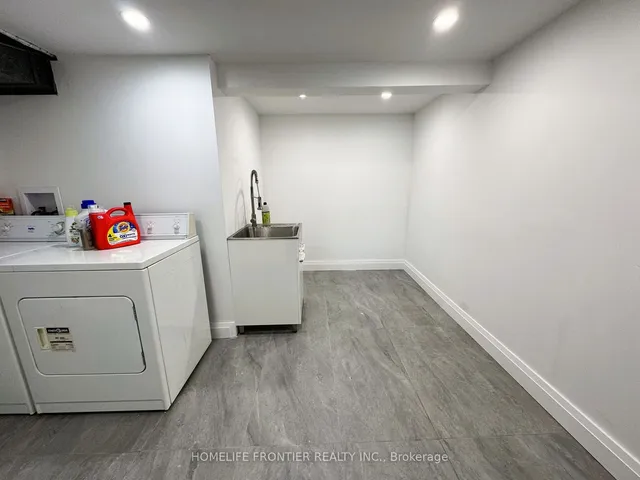 Additional image 22 of 26 Trophy Dr