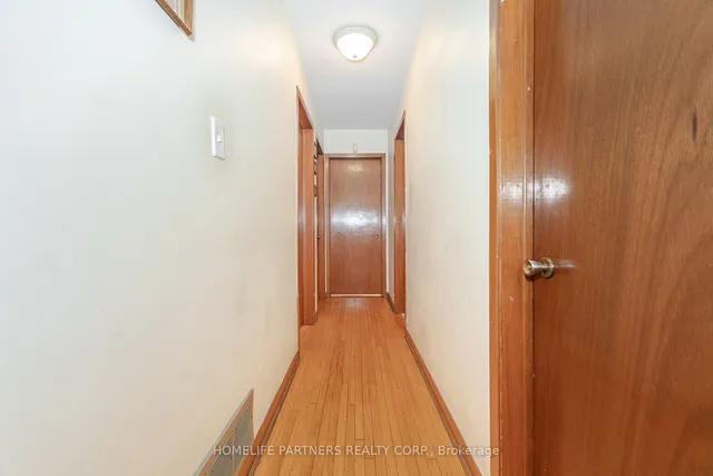 Additional image 17 of 60 Larchmere Ave