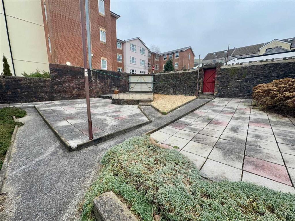 Additional image 25 of Cemetery Road, Porth