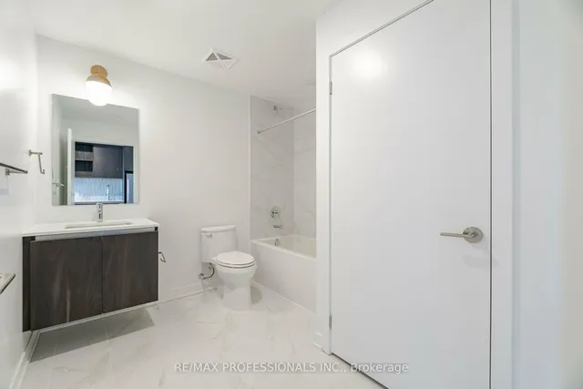 Additional image 18 of 395 Dundas St Unit 603