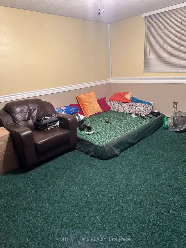 Additional image 4 of 3409 st.clair Ave Unit 1