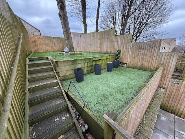 Additional image 20 of Far Highfield Close, Idle