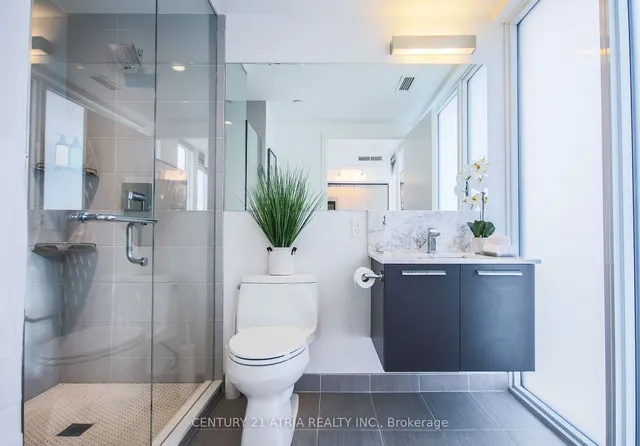 Additional image 17 of 28 Wellesley St Unit 1510