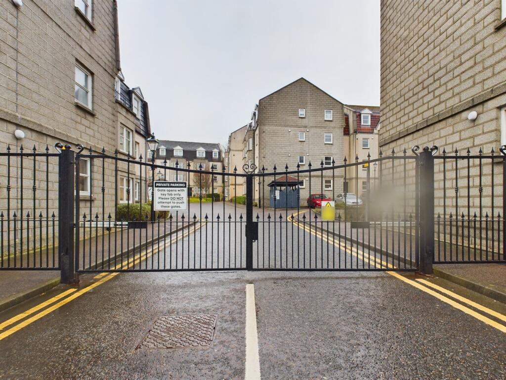 Additional image 16 of Albury Mansions, Aberdeen, AB11