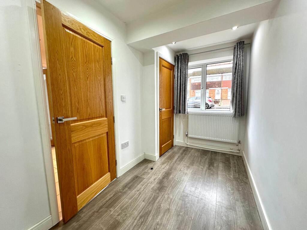 Additional image 10 of Smithmoor Crescent, West Bromwich, B71