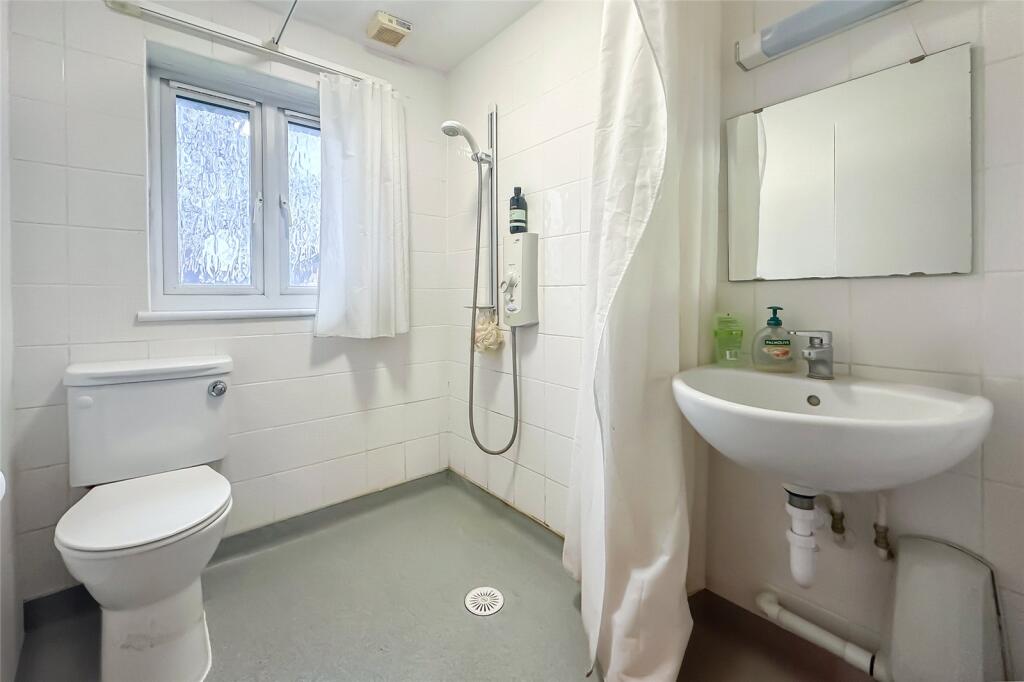 Additional image 9 of Larks Ridge, Watford Road, St. Albans, Hertfordshire, AL2