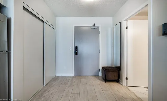 Additional image 3 of 3210 Dakota Common Unit A613