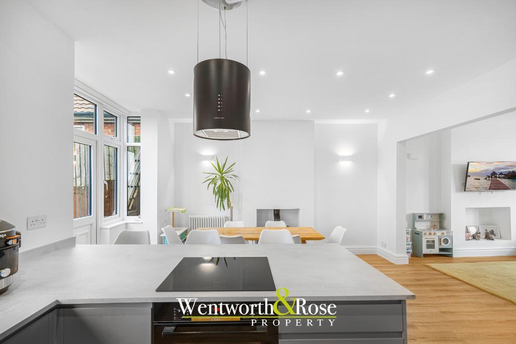 Additional image 8 of Castle Road East, Oldbury, Birmingham, B68 9BJ