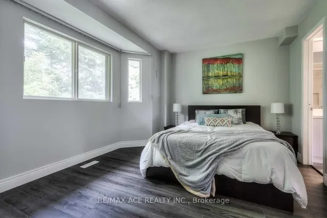 Additional image 17 of 2472 Eglinton Ave Unit TH10