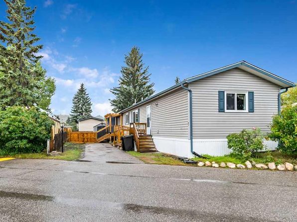 Additional image 3 of 3223 83rd St NW #7, Calgary, AB T3B 5M9