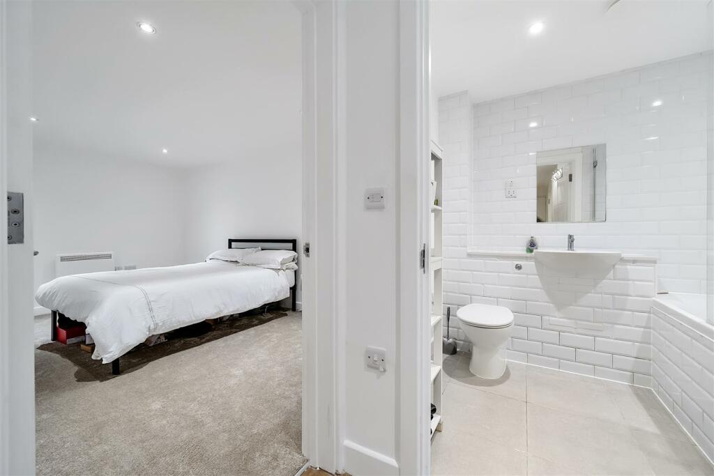 Additional image 13 of Hampton Road, Redland