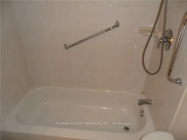 Additional image 15 of 4689 Jane St Unit 409