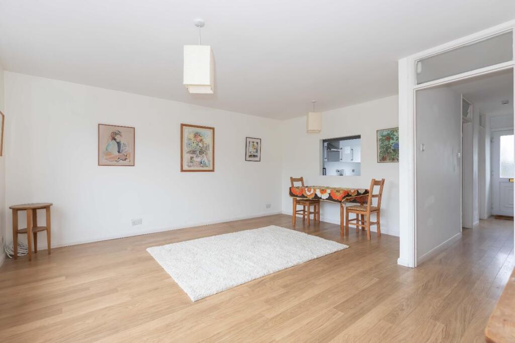 Additional image 21 of Kings Crescent, Shoreham-By-Sea
