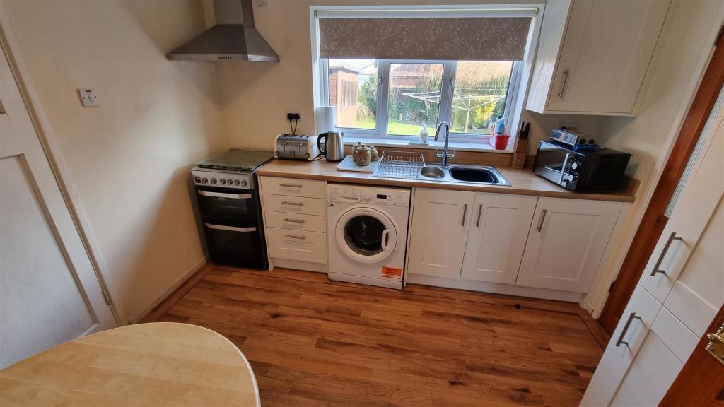 Additional image 2 of Simon Road, Hollywood