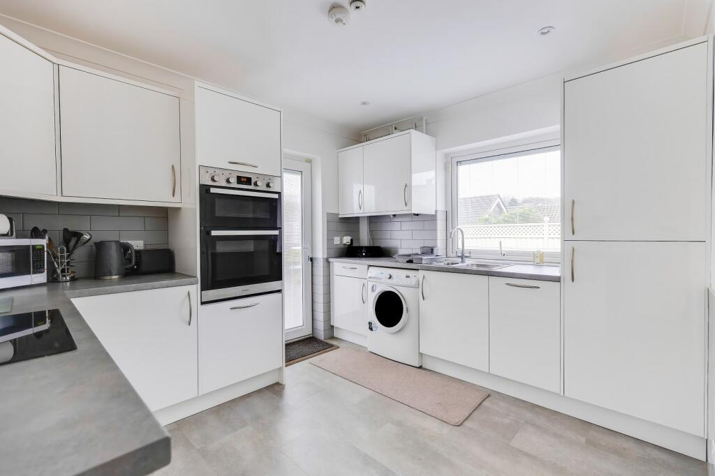 Additional image 9 of Sunnycroft Rise, Dinas Powys, The Vale Of Glamorgan CF64 4QN