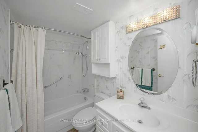 Additional image 19 of 1359 White Oaks Blvd Unit 1109
