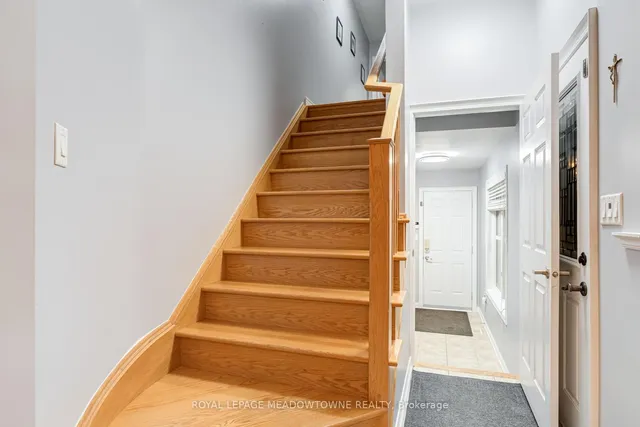 Additional image 31 of 864 Bessy Tr