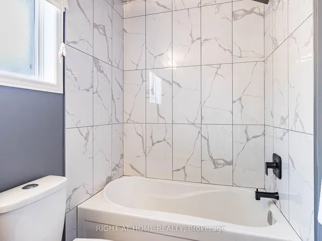 Additional image 33 of 1811 Creek Way