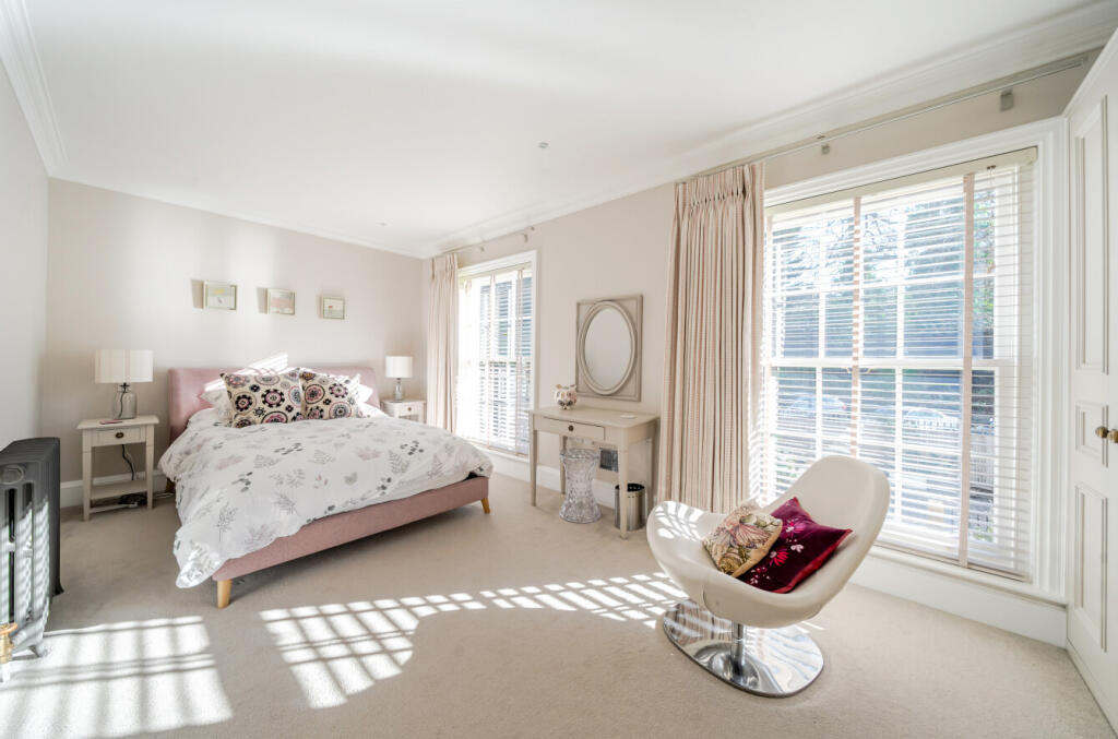 Additional image 22 of Woodclyffe Drive, Chislehurst, Kent, BR7