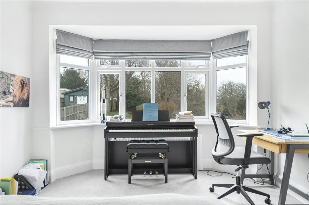 Additional image 21 of Leamington Avenue, Bromley, BR1