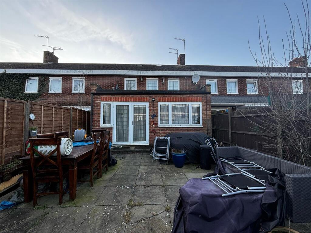 Additional image 12 of Linnet Walk, Hatfield