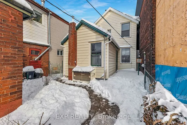 Additional image 30 of 24 Brookfield St
