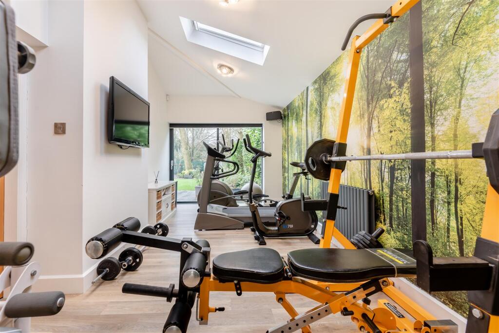 Additional image 17 of Grasmere Avenue, Sutton Coldfield