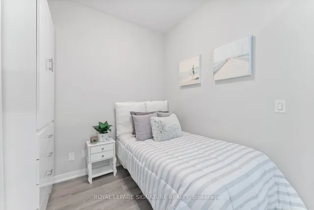 Additional image 25 of 840 Queens Plate Dr Unit 104