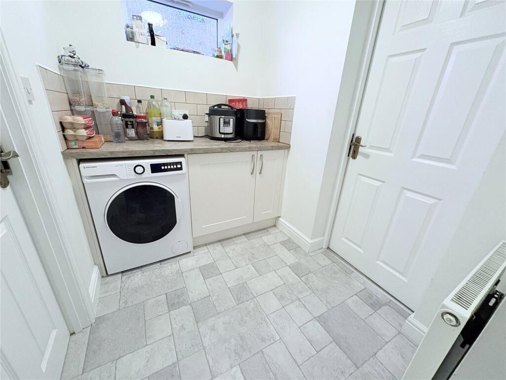 Additional image 5 of Gatwick Road, Birmingham, West Midlands, B35