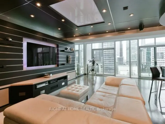 Additional image 10 of 21 Nelson St Unit LPH02