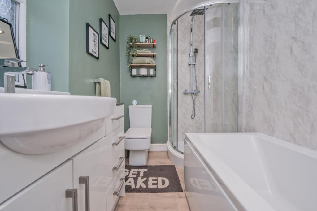 Additional image 10 of Moor Lane, Gomersal, Cleckheaton, BD19