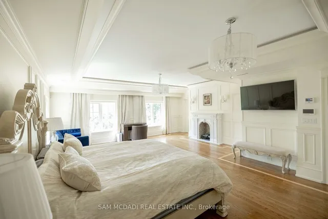 Additional image 16 of 246 Riverside Dr