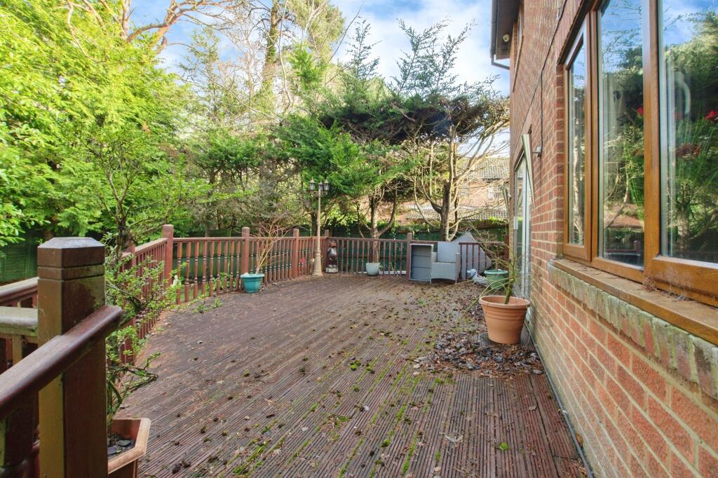 Additional image 13 of Juniper Close, Ferndown