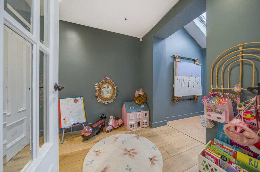 Additional image 14 of Benson Mews, Chislehurst, Kent, BR7