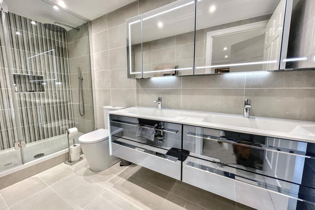 Additional image 22 of East Cliff