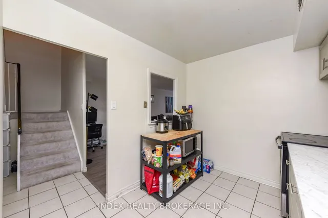 Additional image 15 of 366 The East Mall Unit 233