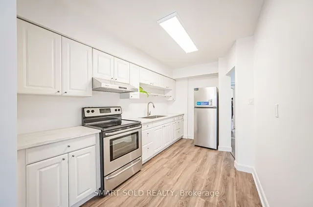 Additional image 17 of 25 Esterbrooke Ave Unit 113