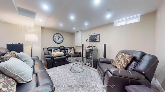 Additional image 31 of 118 Wexford Rd