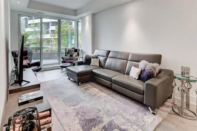 Additional image 11 of 1 Edgewater Dr Unit 212