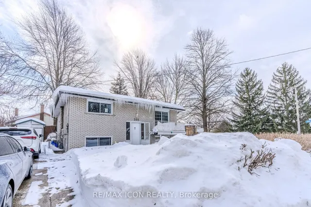 Additional image 32 of 263 Fergus Ave