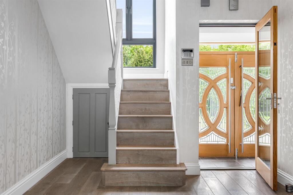 Additional image 10 of Harmer Green Lane, Welwyn