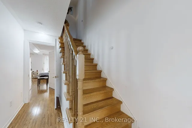 Additional image 32 of 51 Goulden Cres