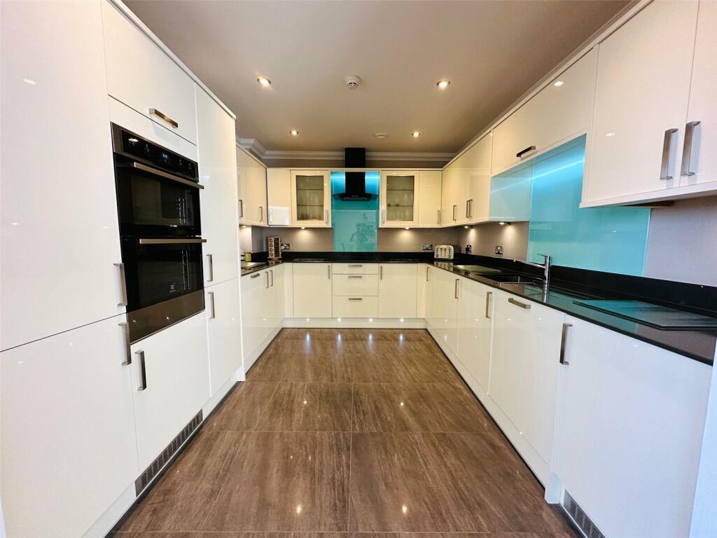 Additional image 3 of Penstone Court, Cannes House, Cardiff, CF10