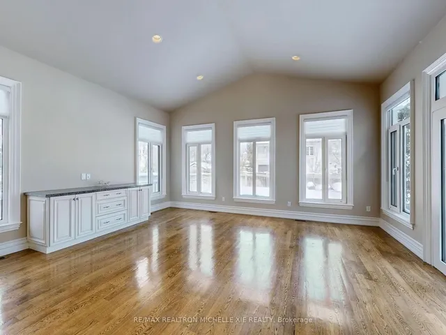 Additional image 16 of 8 Colvestone Rd